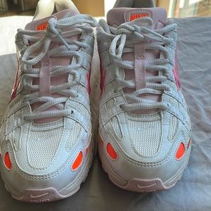 Wmns P-6000 'Digital Pink Crimson'